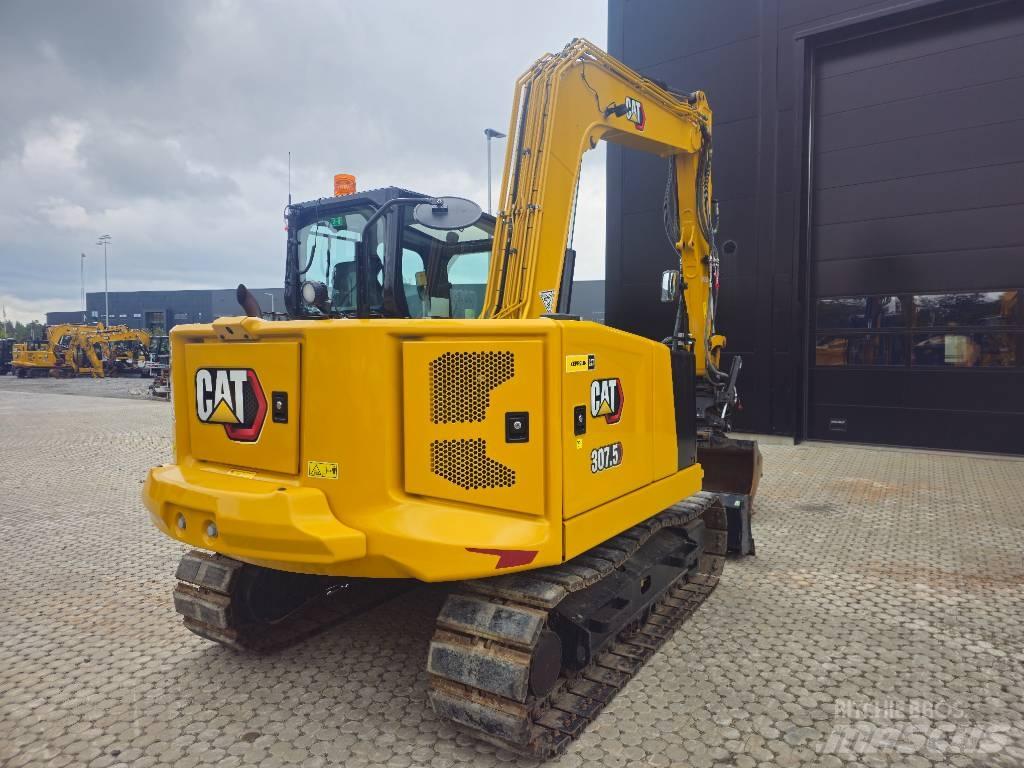CAT 307.5 중형굴삭기 7톤-28톤