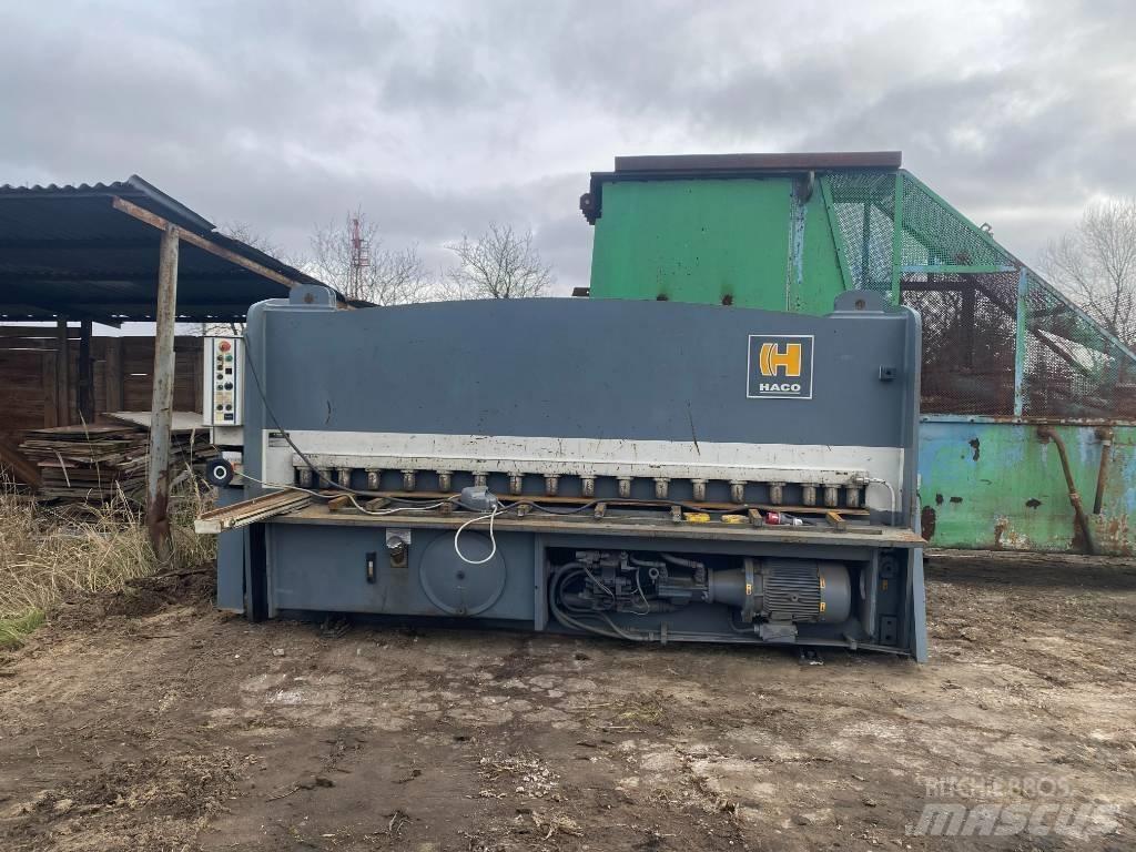  guillotine haco 3006 용접기