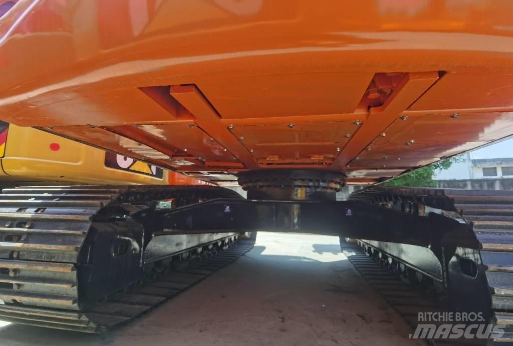 Doosan DX 225 LC 대형 굴삭기 29톤 이상