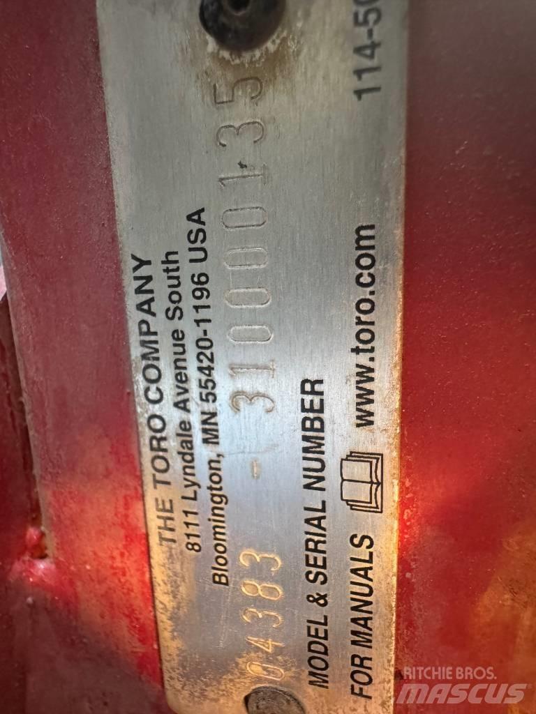 Toro 3250D 잔디깎기