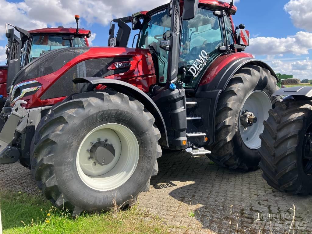 Valtra Q 305 Direct 트랙터