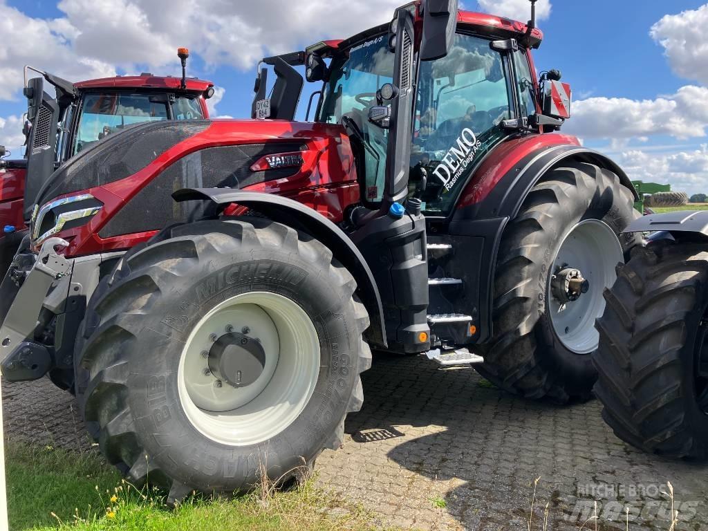 Valtra Q 305 Direct 트랙터