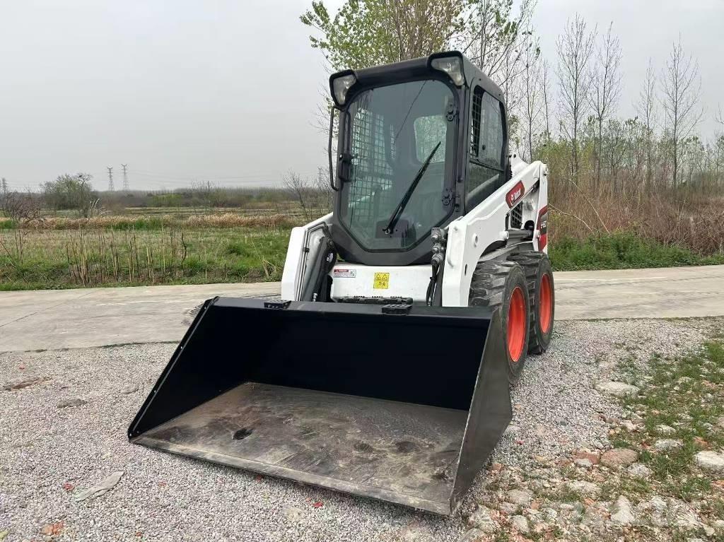 Bobcat S 450  스키드로더