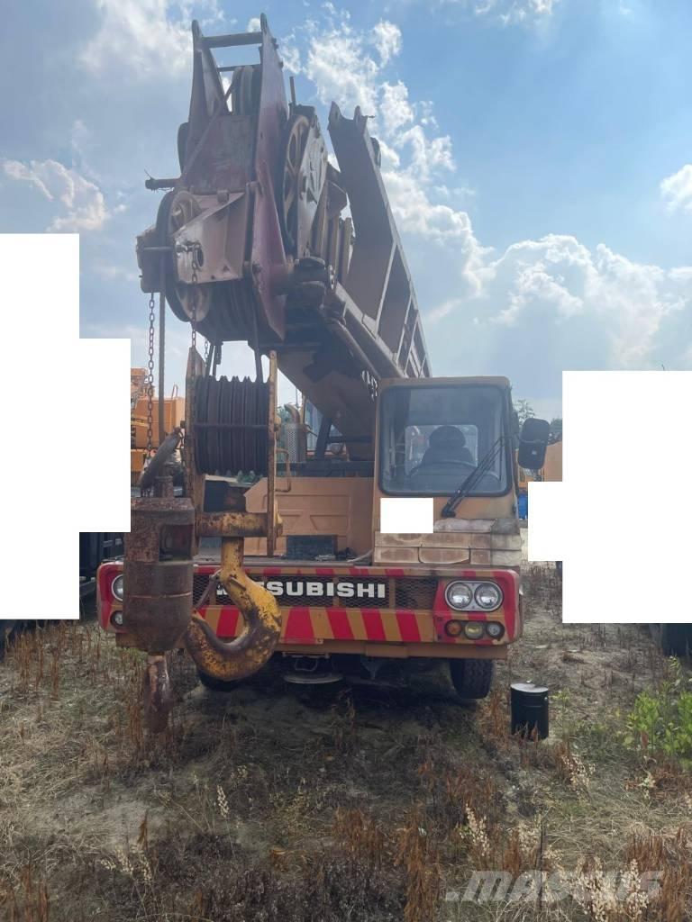 Hyundai HC 50 트랙 크레인