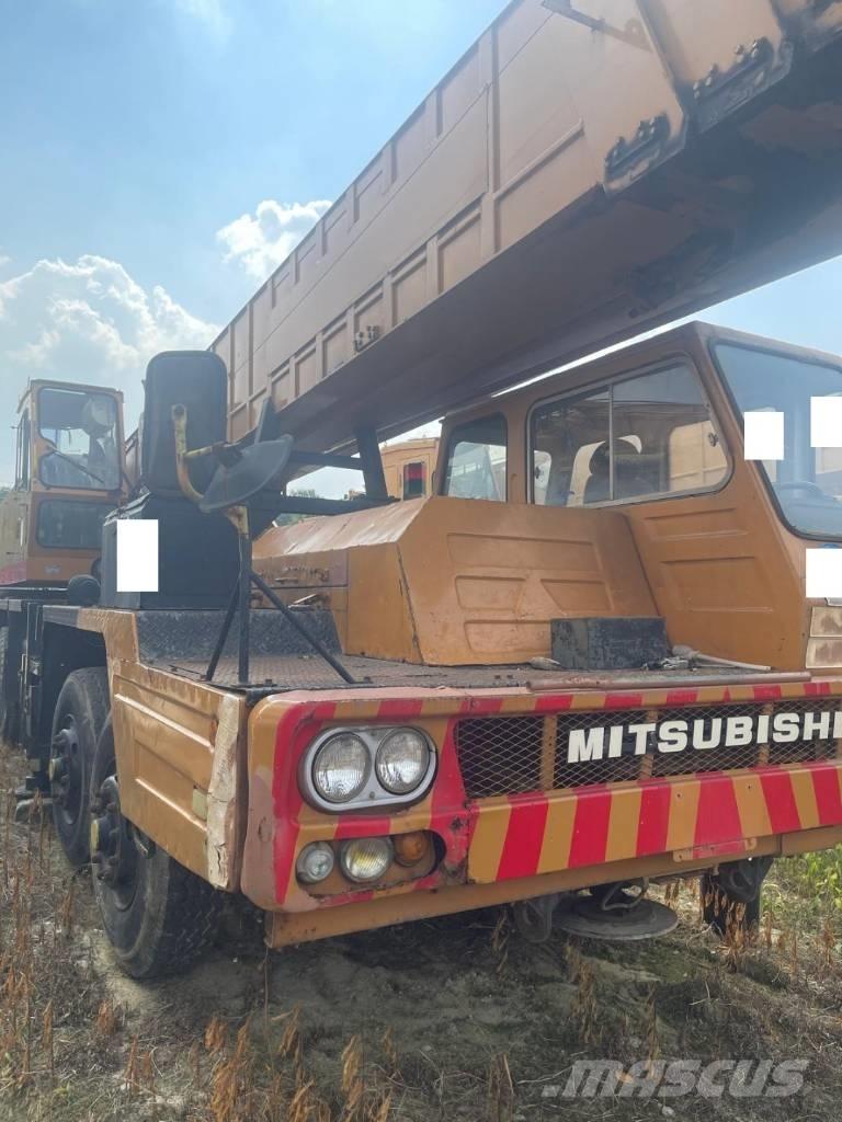 Hyundai HC 50 트랙 크레인