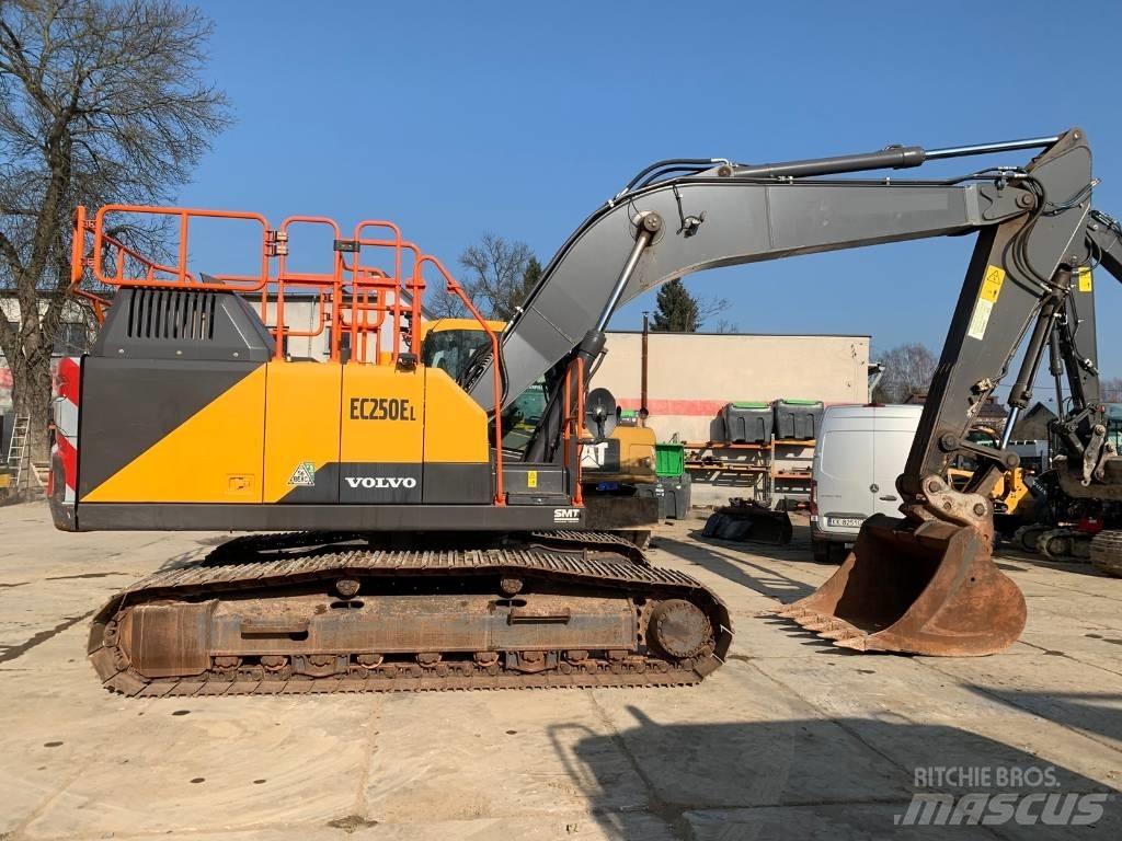 Volvo EC 250 EL 대형 굴삭기 29톤 이상