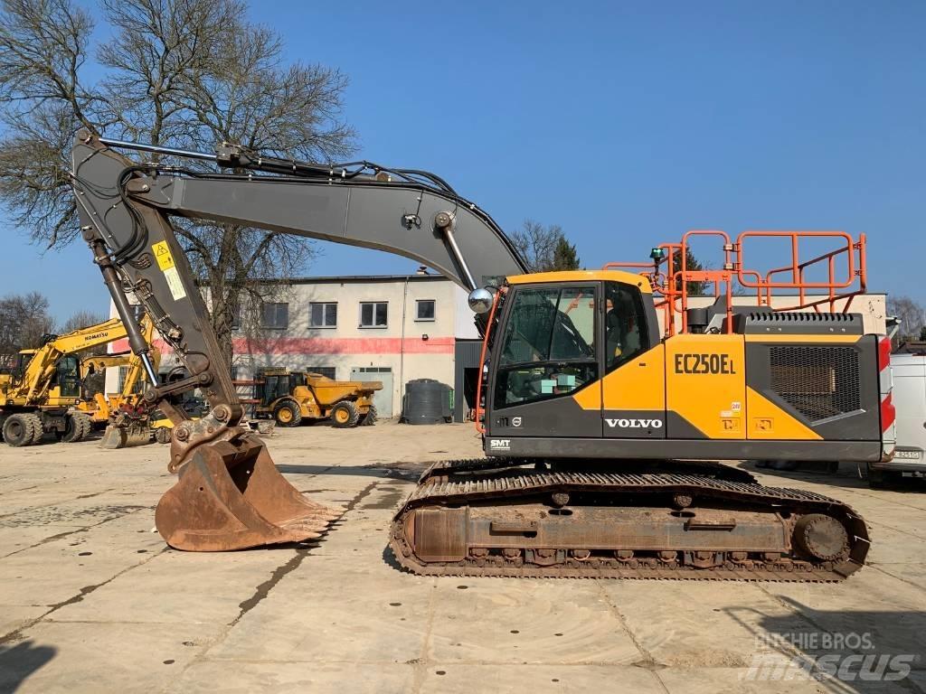 Volvo EC 250 EL 대형 굴삭기 29톤 이상