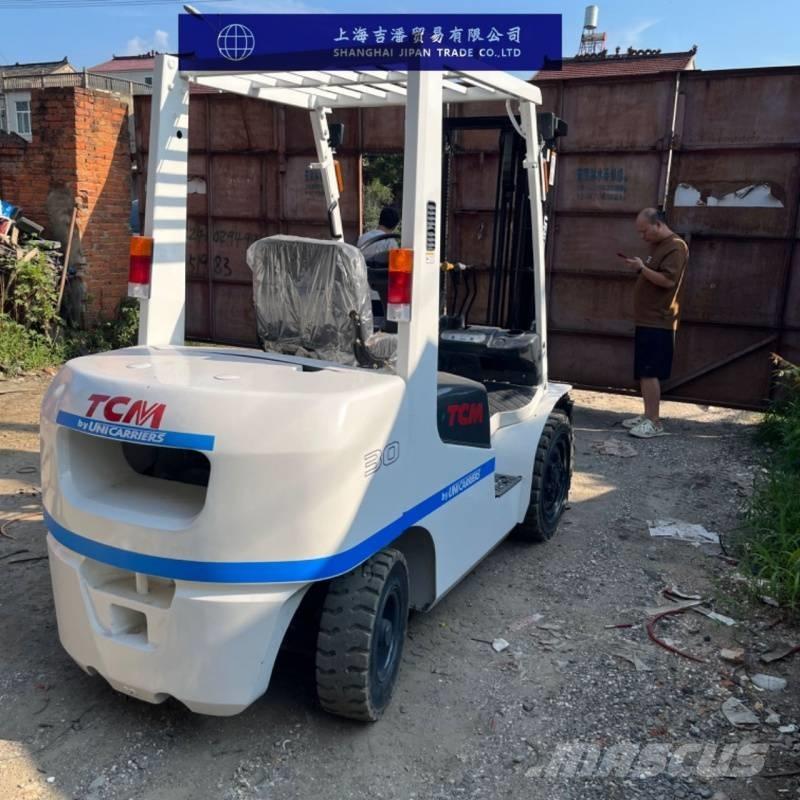 TCM FD 30 디젤 지게차