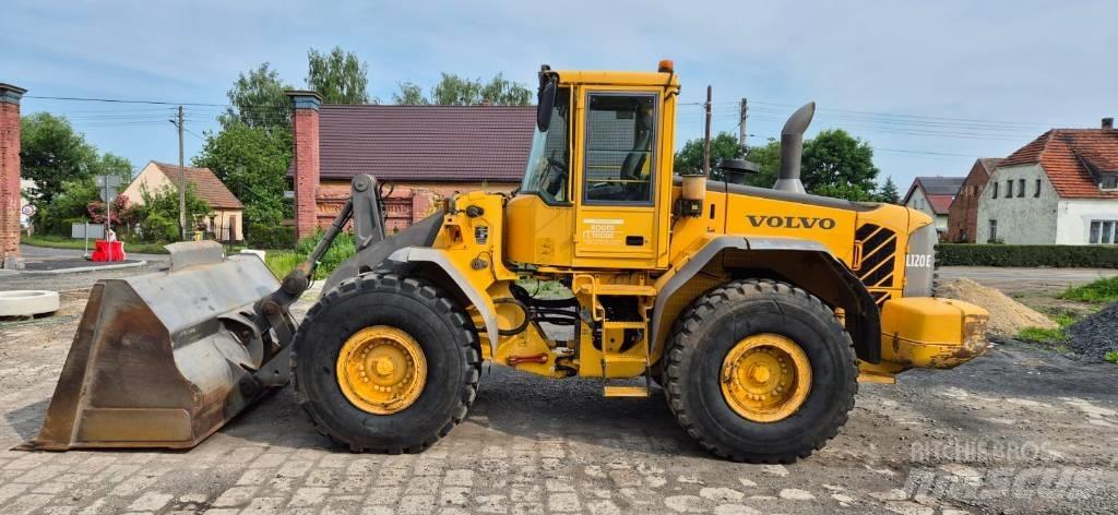 Volvo L 120 E  휠로우더