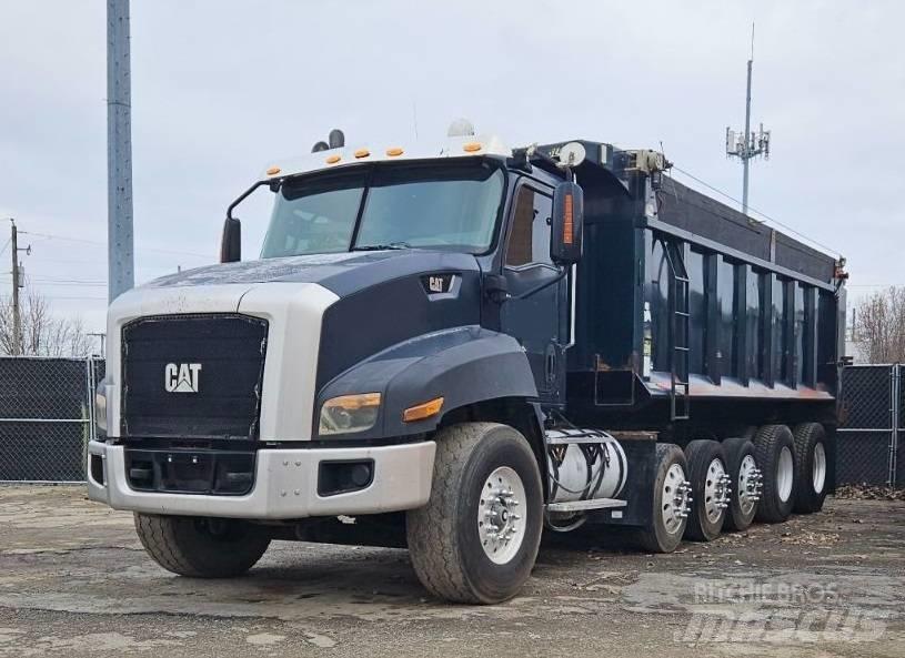 CAT CT 660 덤프 트럭