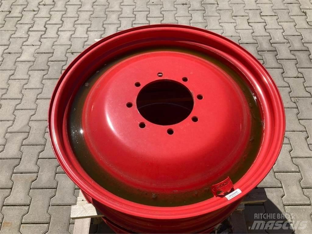 Fendt FELGEN11X32 타이어, 휠 및 림