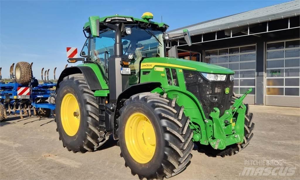 John Deere 7R 330 트랙터