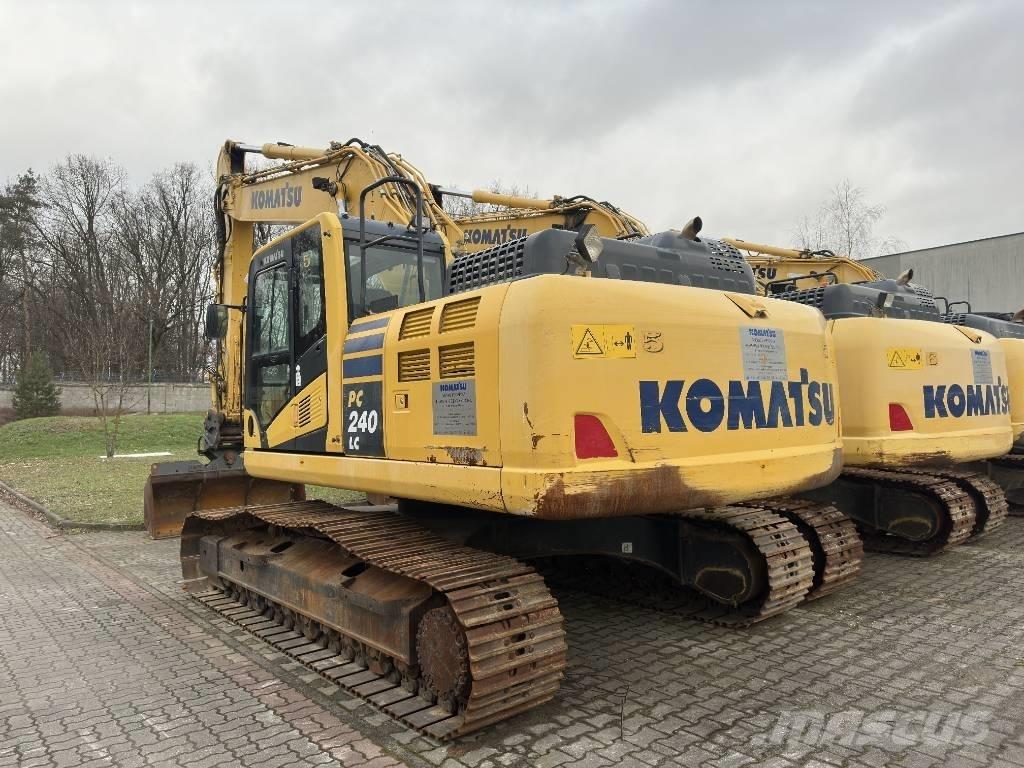Komatsu PC 240 LC-11 대형 굴삭기 29톤 이상