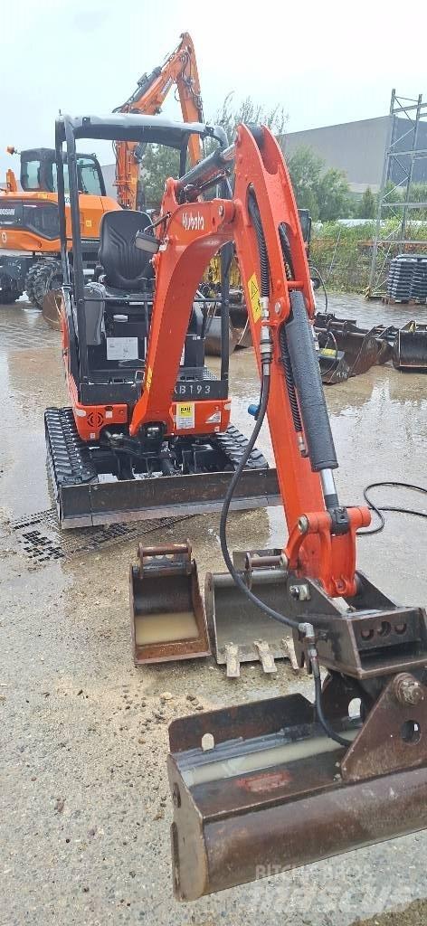 Kubota KX 019-4 소형 굴삭기 7톤 미만