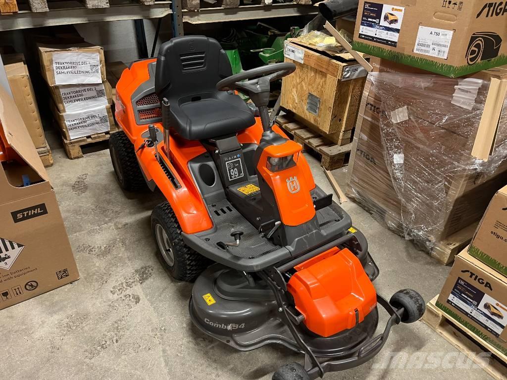 Husqvarna R216T AWD 탑승형 잔디깎기