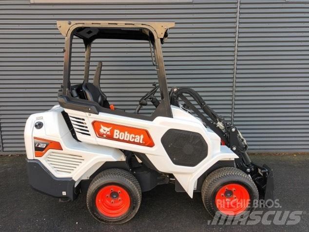 Bobcat l23 미니 로더