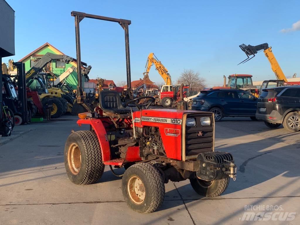 Massey Ferguson 1010 트랙터