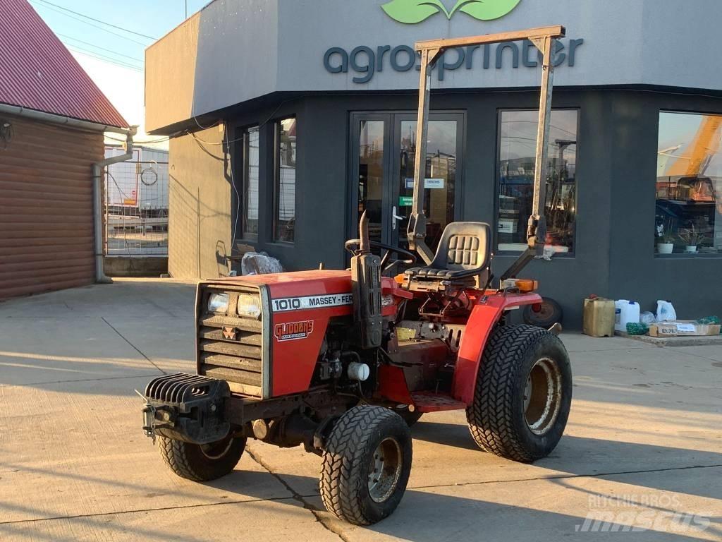 Massey Ferguson 1010 트랙터