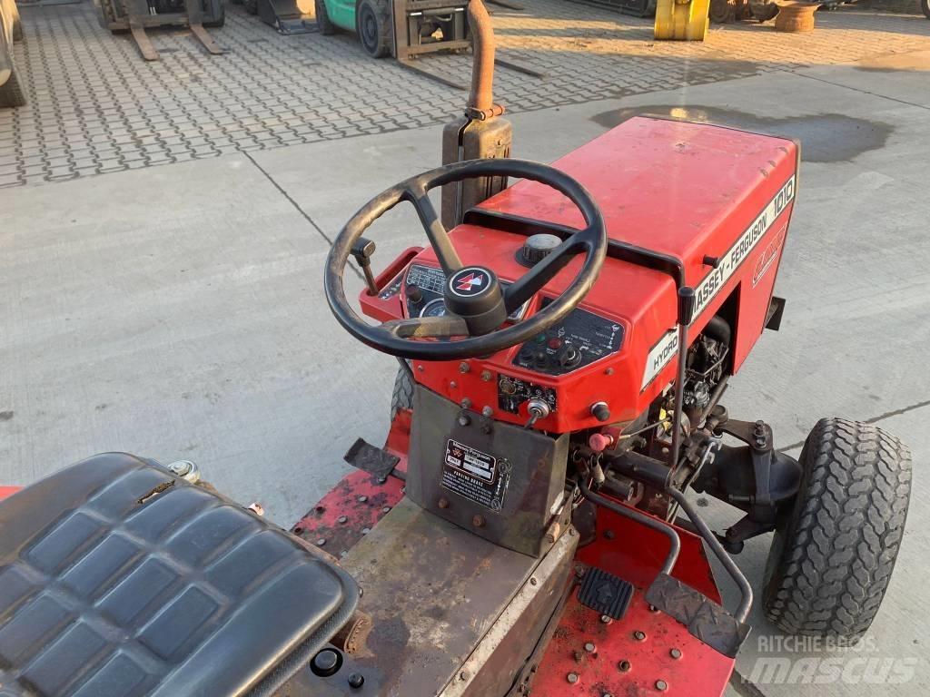 Massey Ferguson 1010 트랙터