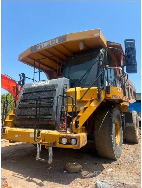 CAT 773 D 초대형 덤프 트럭