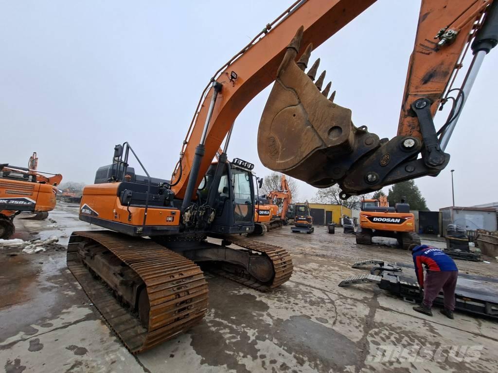 Doosan DX 300 LC-7 대형 굴삭기 29톤 이상