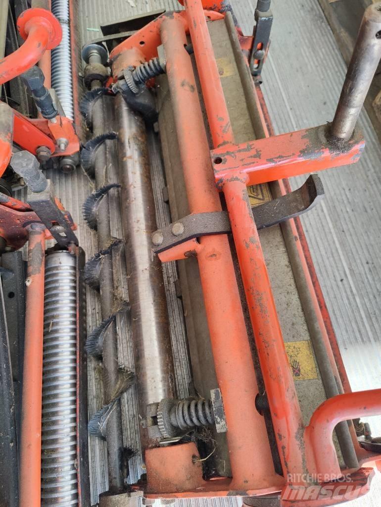 Jacobsen GP400 잔디깎기