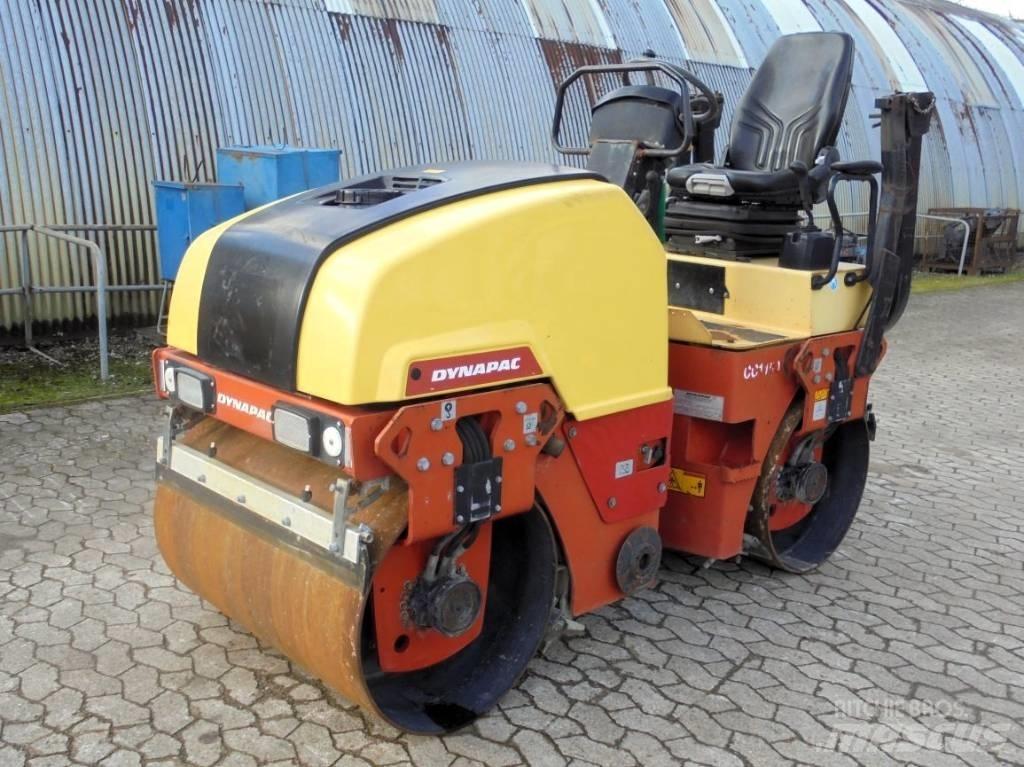 Dynapac CC 1100 트윈 드럼 롤러