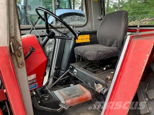 Massey Ferguson 550 트랙터