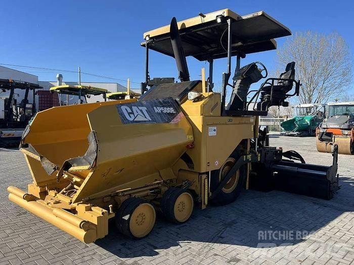 CAT AP 500E 아스팔트 포장장비