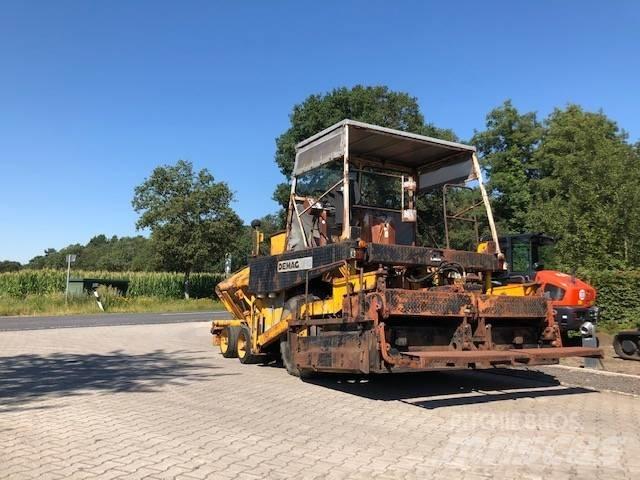 Demag DF 10 아스팔트 포장장비