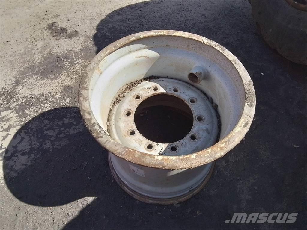 Valmet 901 22x24,5 타이어, 휠 및 림
