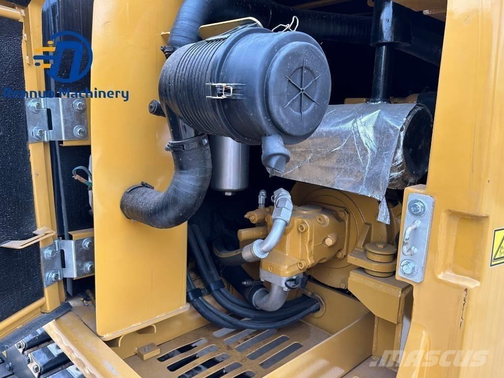 CAT 306E with rubber 소형 굴삭기 7톤 미만