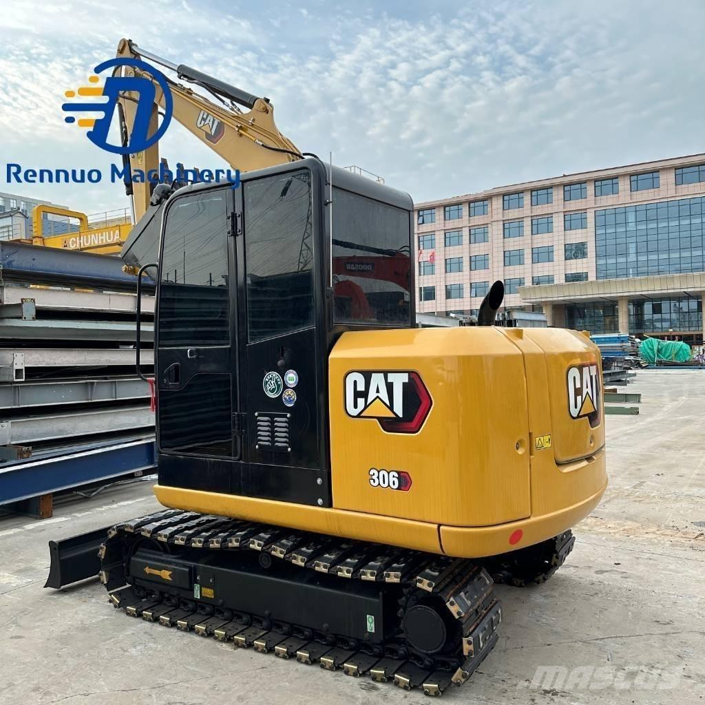 CAT 306E with rubber 소형 굴삭기 7톤 미만