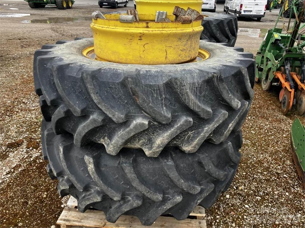 Petlas 480/70R34 타이어, 휠 및 림