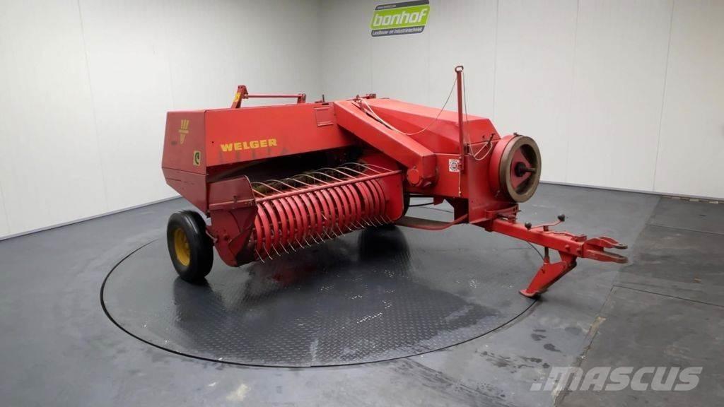 Welger AP 61 목초 수확기