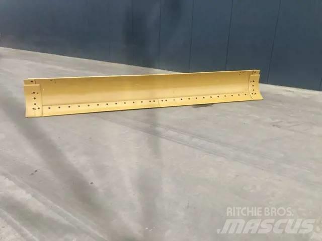 CAT 140M3 Moldboard 삽날