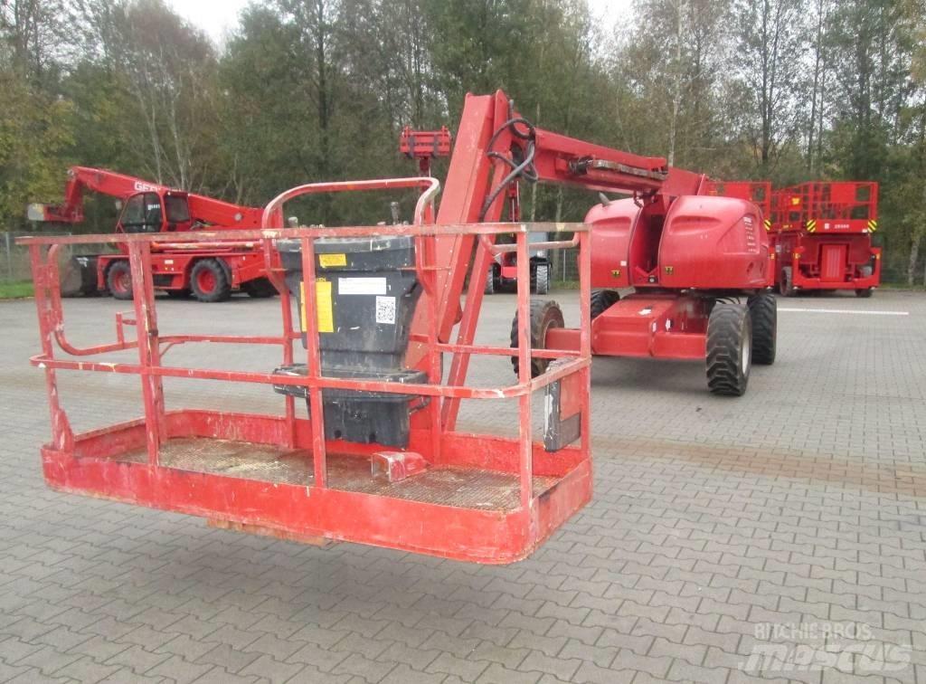 JLG 460 SJ 견인식 전동이동 리프트