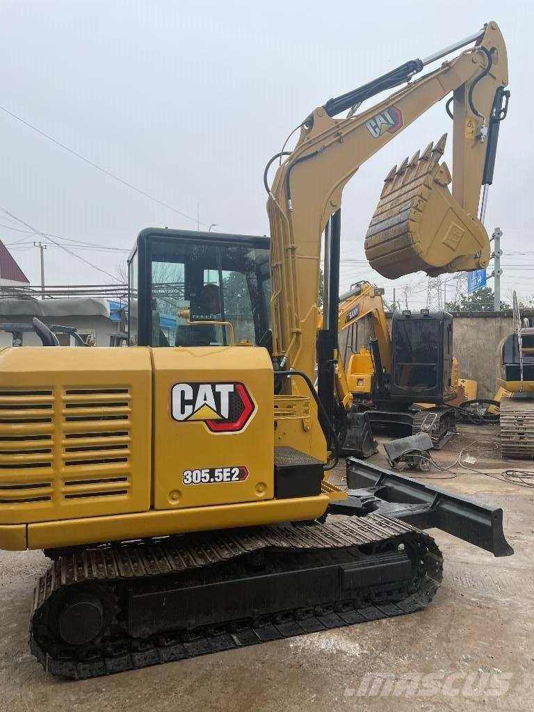 CAT CAT305.5E2 소형 굴삭기 7톤 미만