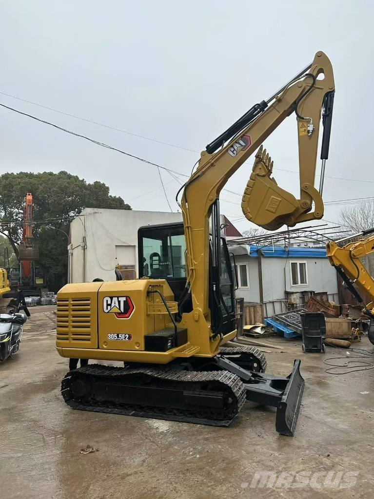 CAT CAT305.5E2 소형 굴삭기 7톤 미만
