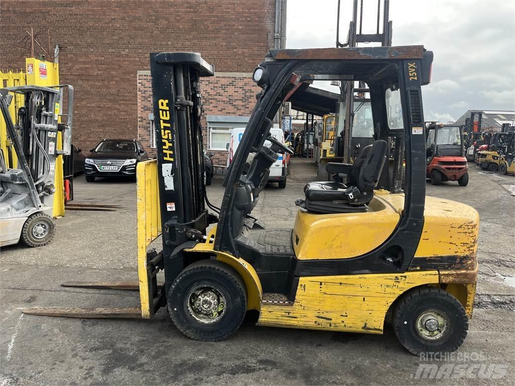 Yale GDP25VX 디젤 지게차