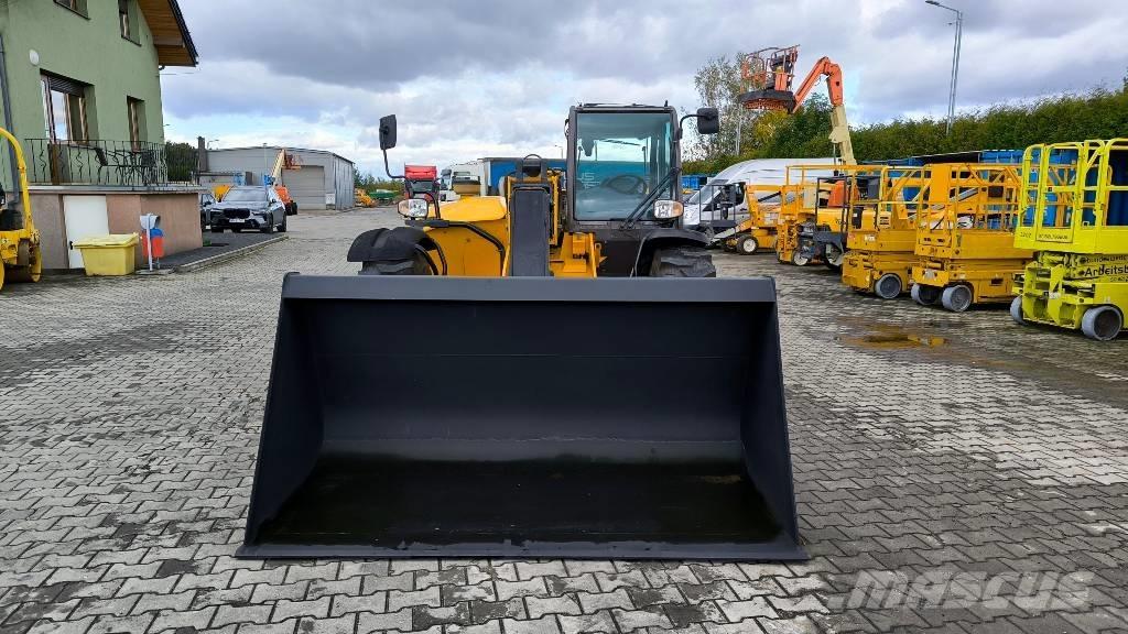 Manitou MT 932 텔러 핸들러