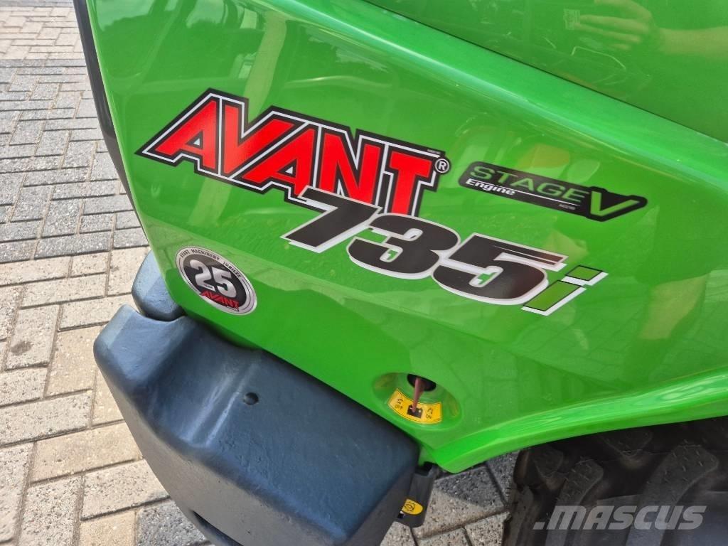 Avant 735i 미니 로더