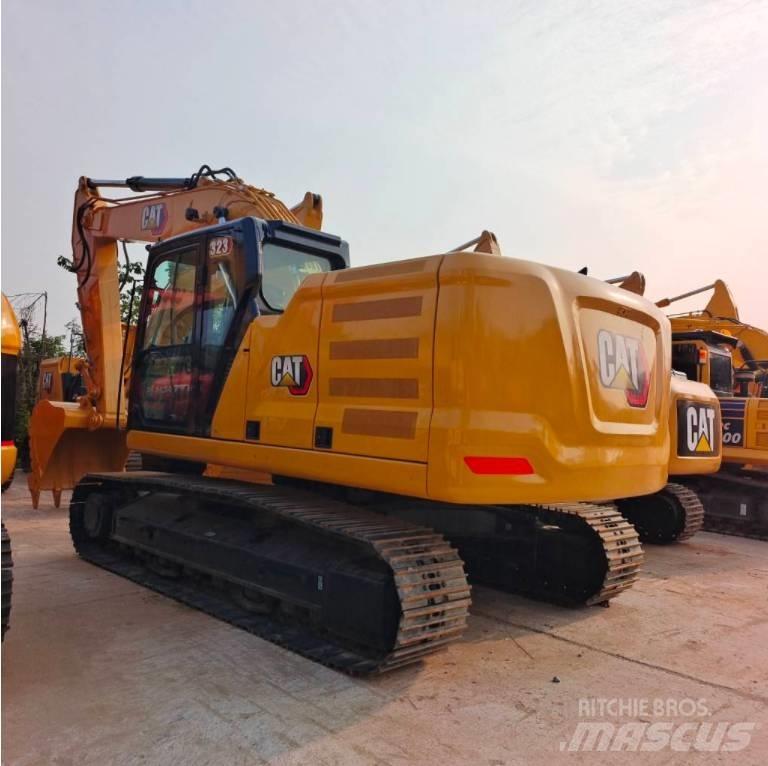 CAT 323 GC 대형 굴삭기 29톤 이상