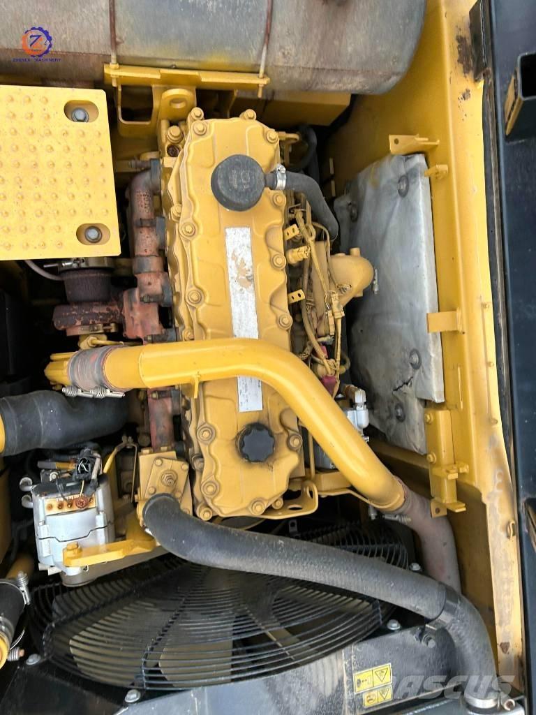 CAT 326 D 대형 굴삭기 29톤 이상