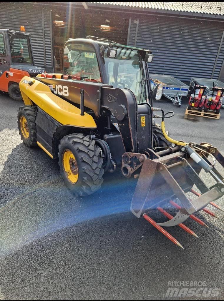 JCB 515-40 농업용 텔레 핸들러