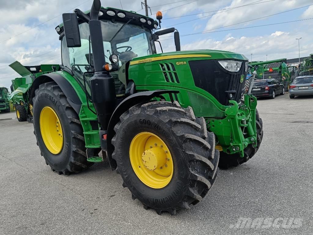 John Deere 6215 R 트랙터