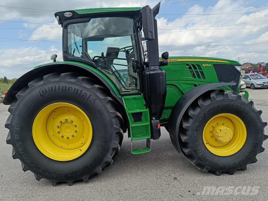 John Deere 6215 R 트랙터
