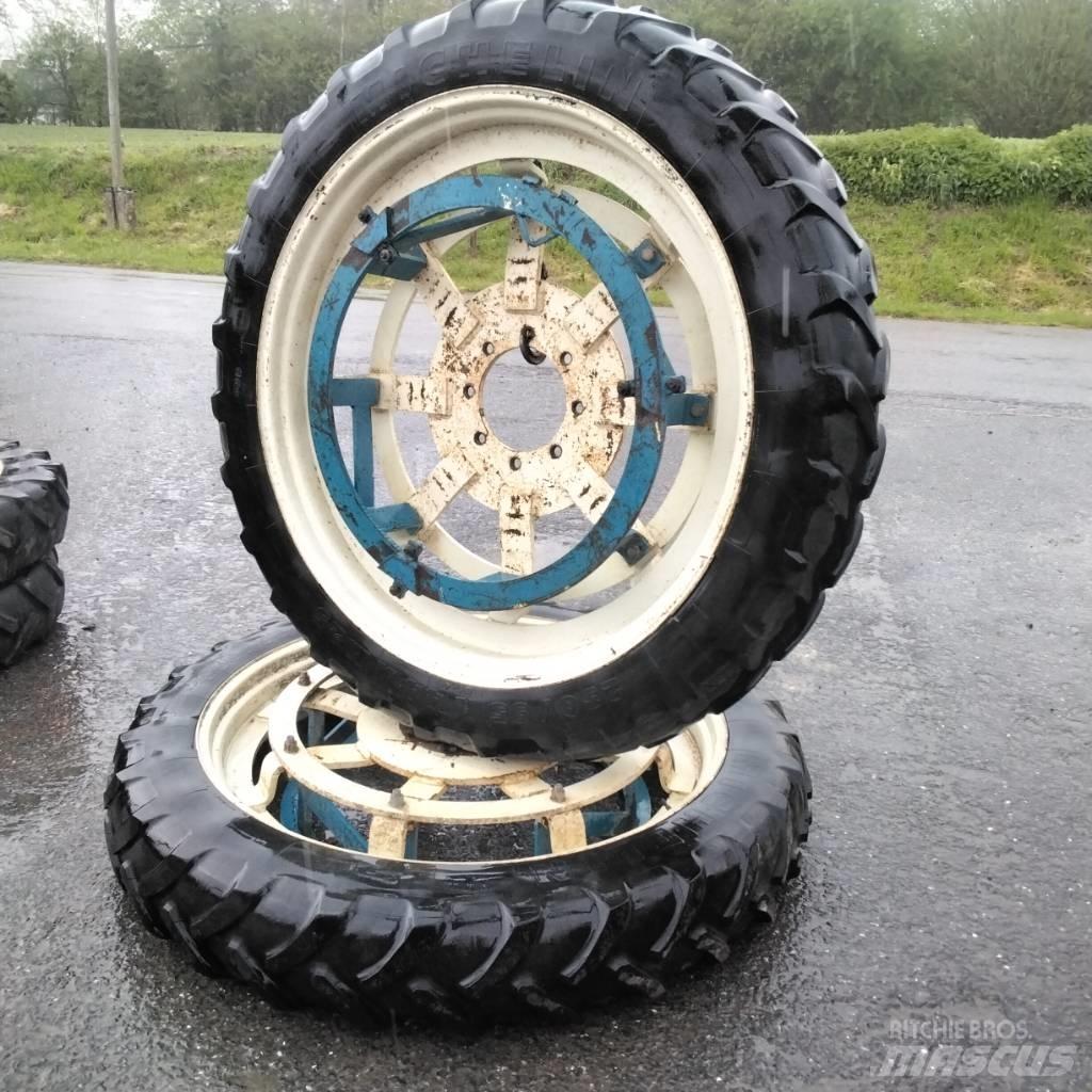 Michelin 230/95R44 타이어, 휠 및 림
