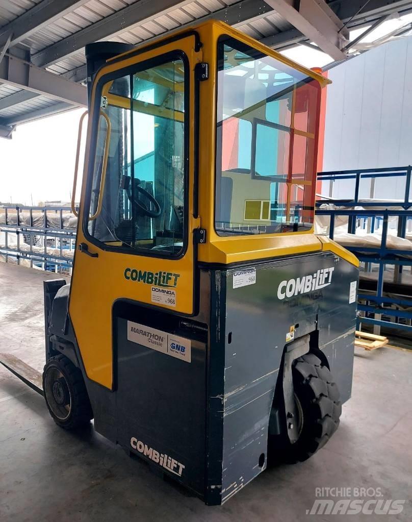 Combilift CBE4 4방향 리치트럭