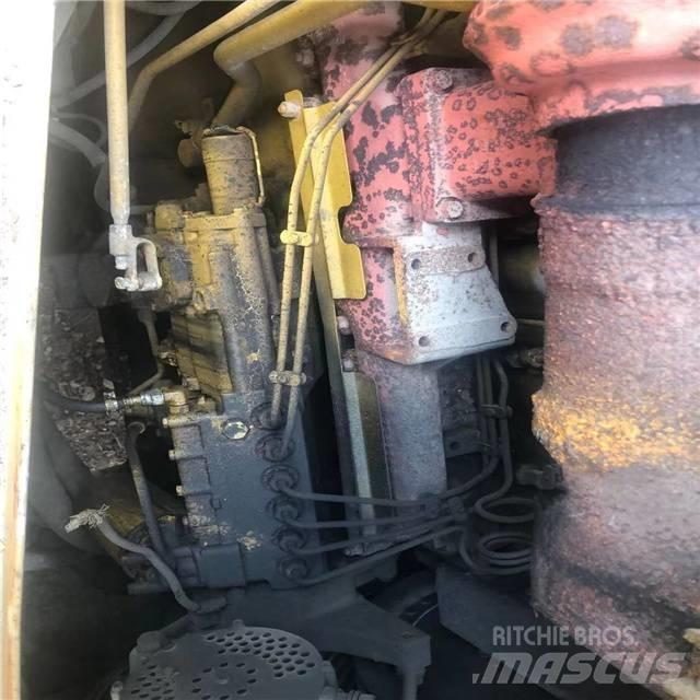 CAT D 7 R 크롤러 도저